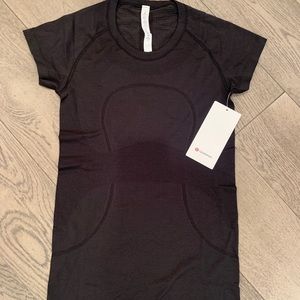 Lululemon Swiftly Texh SS Crew